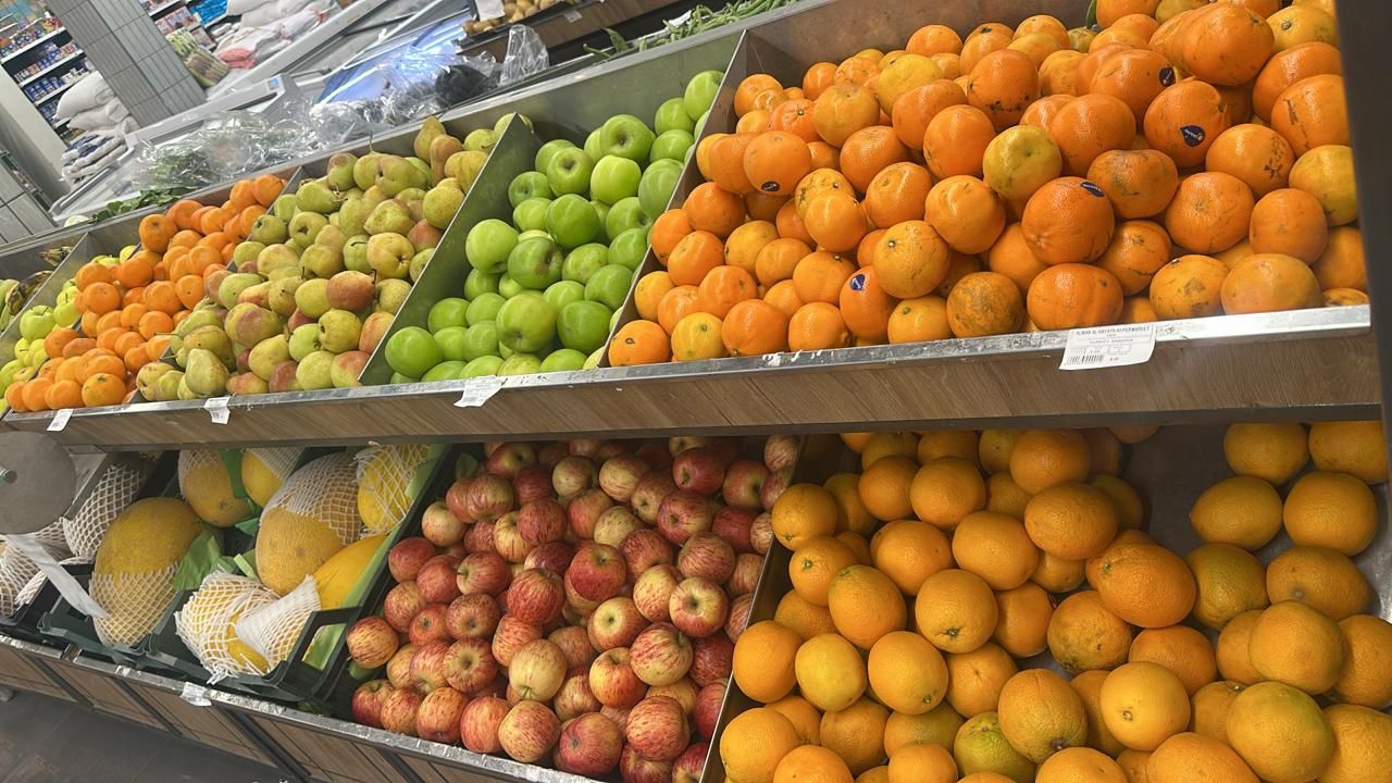 Fruit shelf